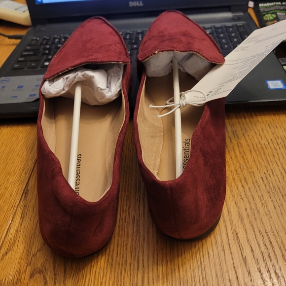 Ladies Loafer - Picture 3 of 5